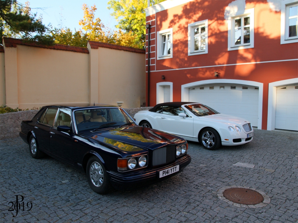 BENTLEY BROOKLANDS