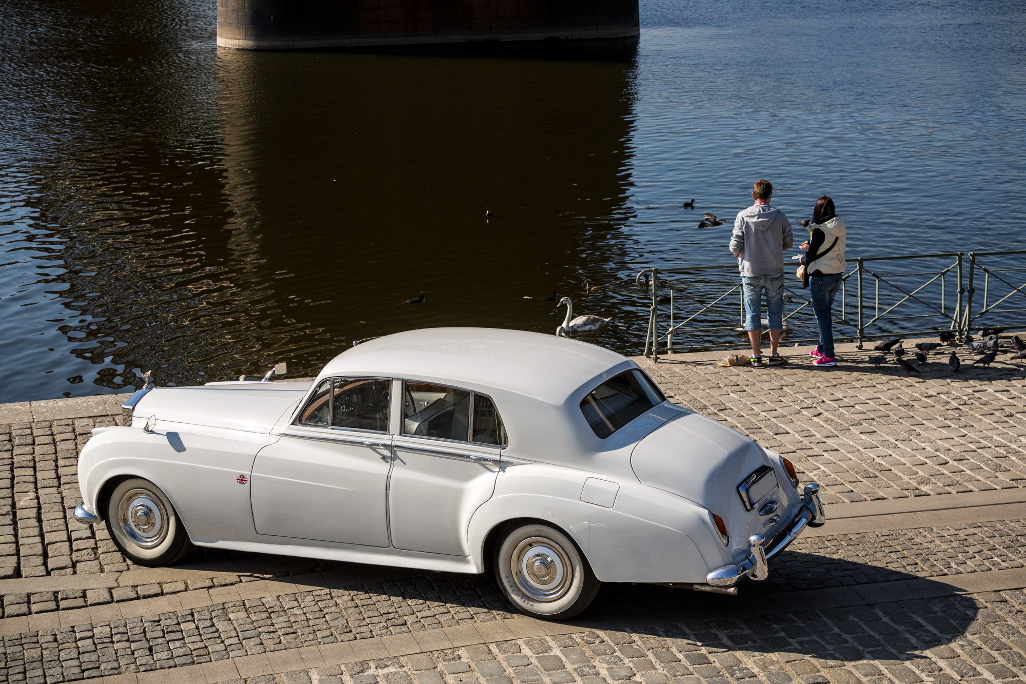 ROLLS-ROYCE SILVER CLOUD