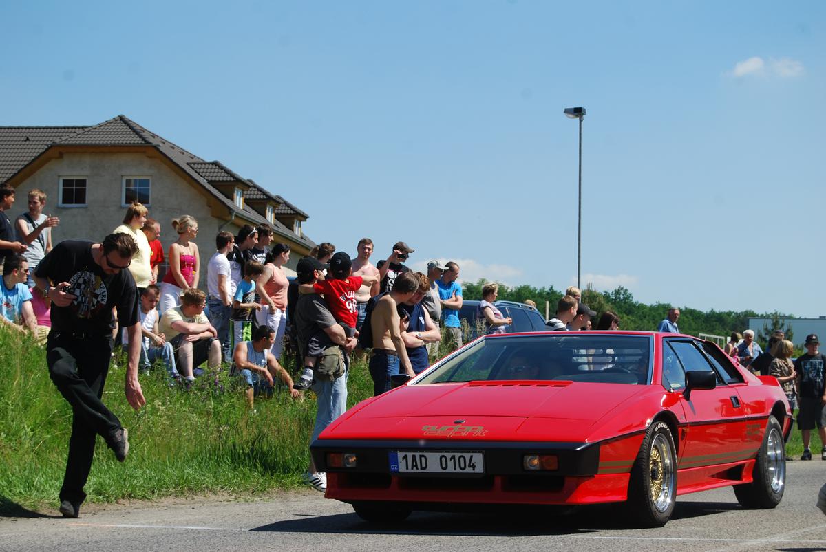 LOTUS ESPRIT TURBO