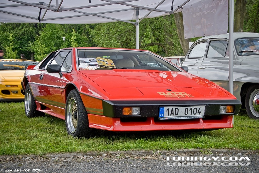 LOTUS ESPRIT TURBO