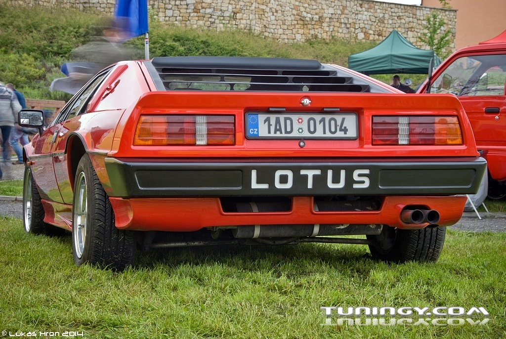 LOTUS ESPRIT TURBO